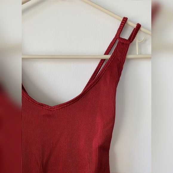 Fashion Swimsuit - Picture 2 of 4